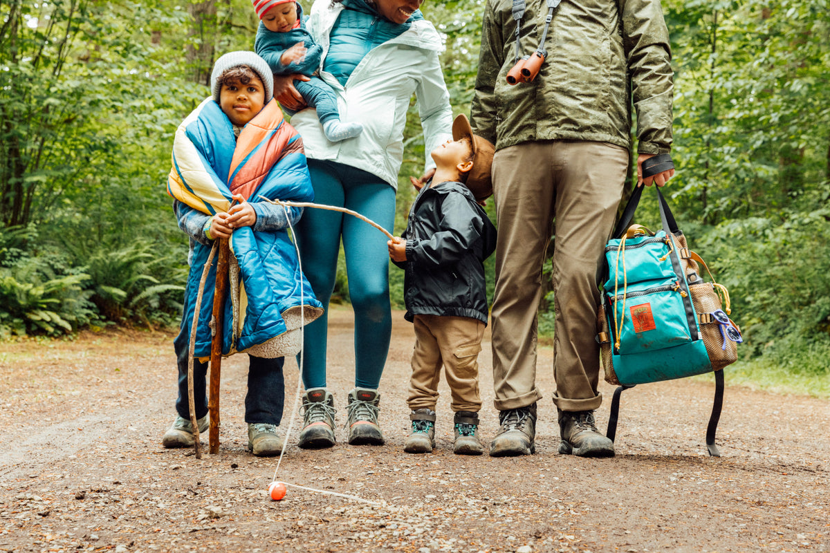 KEEN PARENT HACKS: HIKING WITH KIDS
